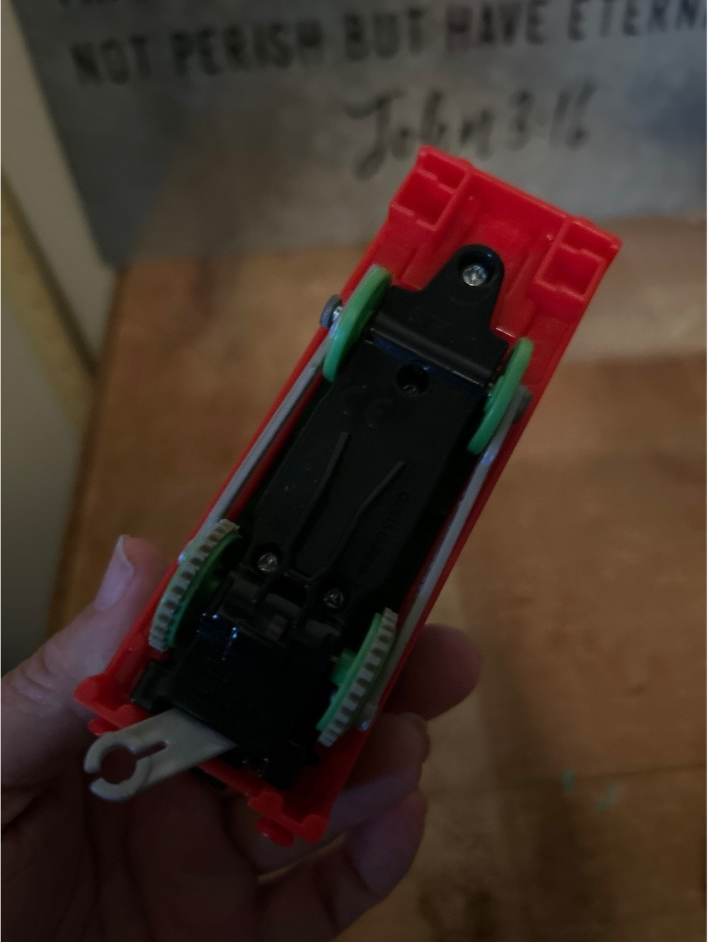 Tomy TrackMaster Percy Motorized Train Engine - Picture 3 of 3